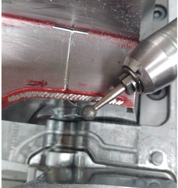  kuličkou pr.6mm  nabrousíme  drážky hluboké 0,03mm