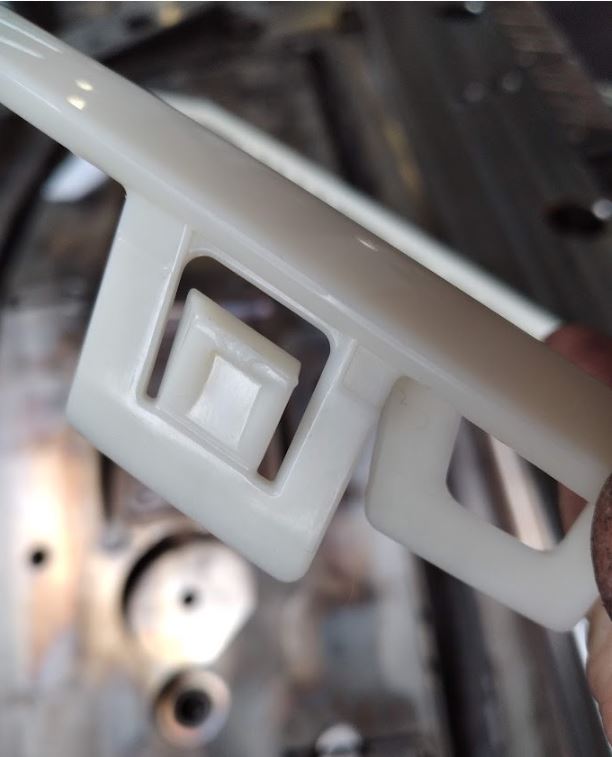 nedolité místo v klipu před odvzdušněním